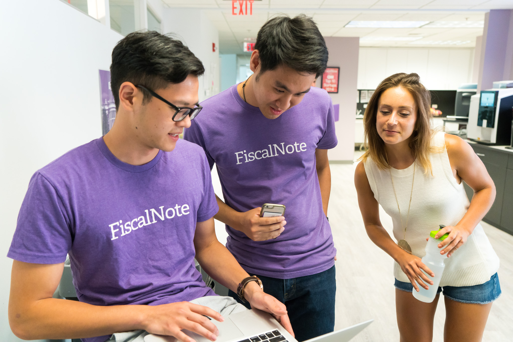 Gerald and Anna give feedback on one of Daryl's projects